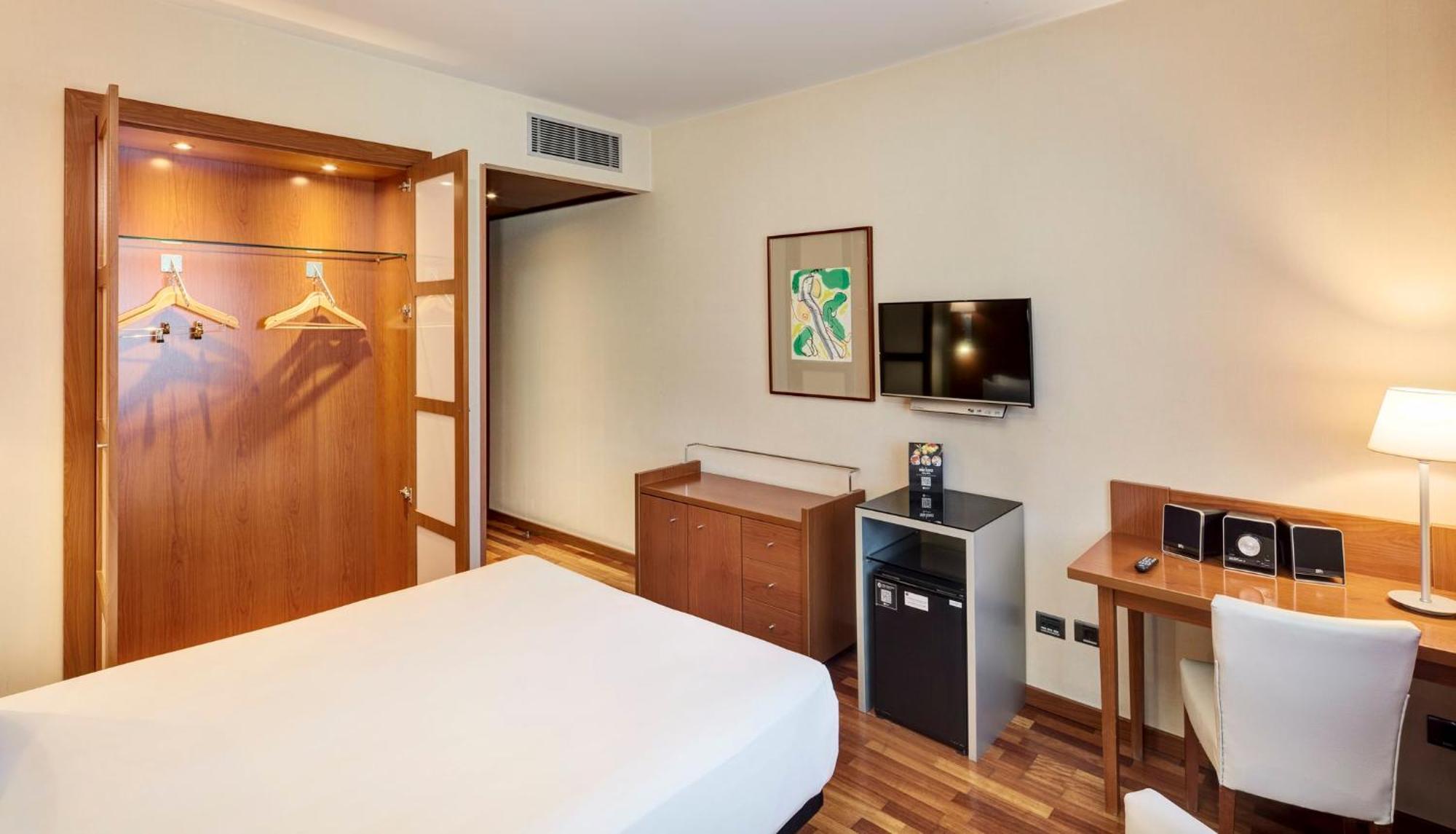 Sercotel Ab Rivas Экстерьер фото